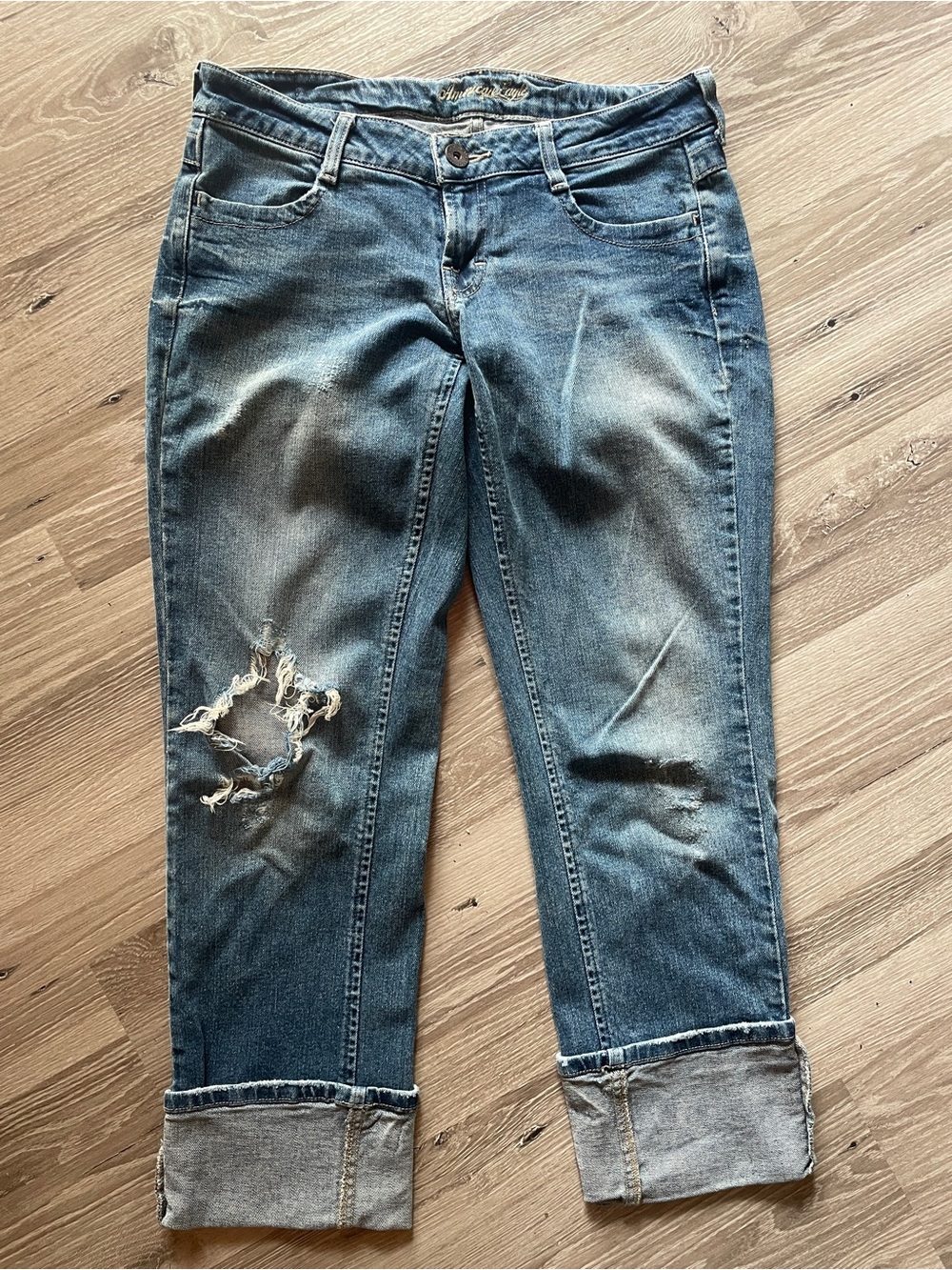 Vintage American Eagle Outfitters Distressed Cropped Jeans - Blue